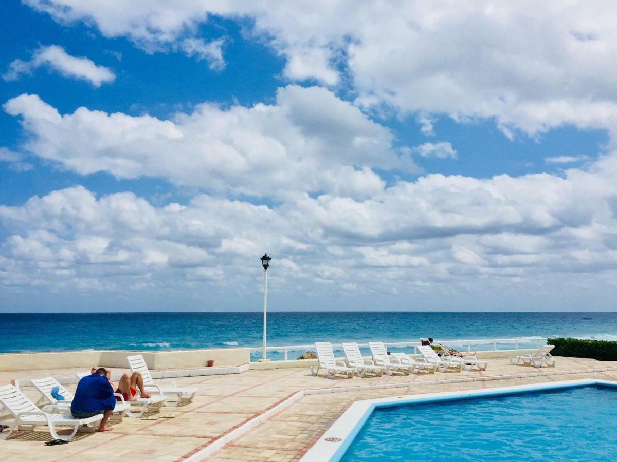 Brisas Sunset Apartment Канкун Екстер'єр фото